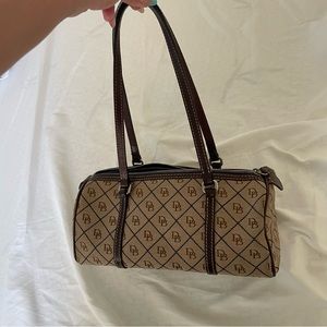 Dooney & Bourke shoulder bag